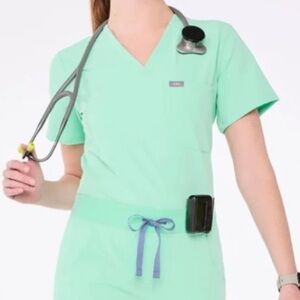 Figs XXSP Petite Green Mariner Catarina Scrub Top